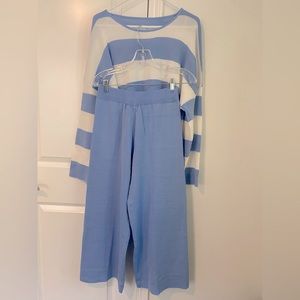 Beautiful baby blue long sleeve pants SET